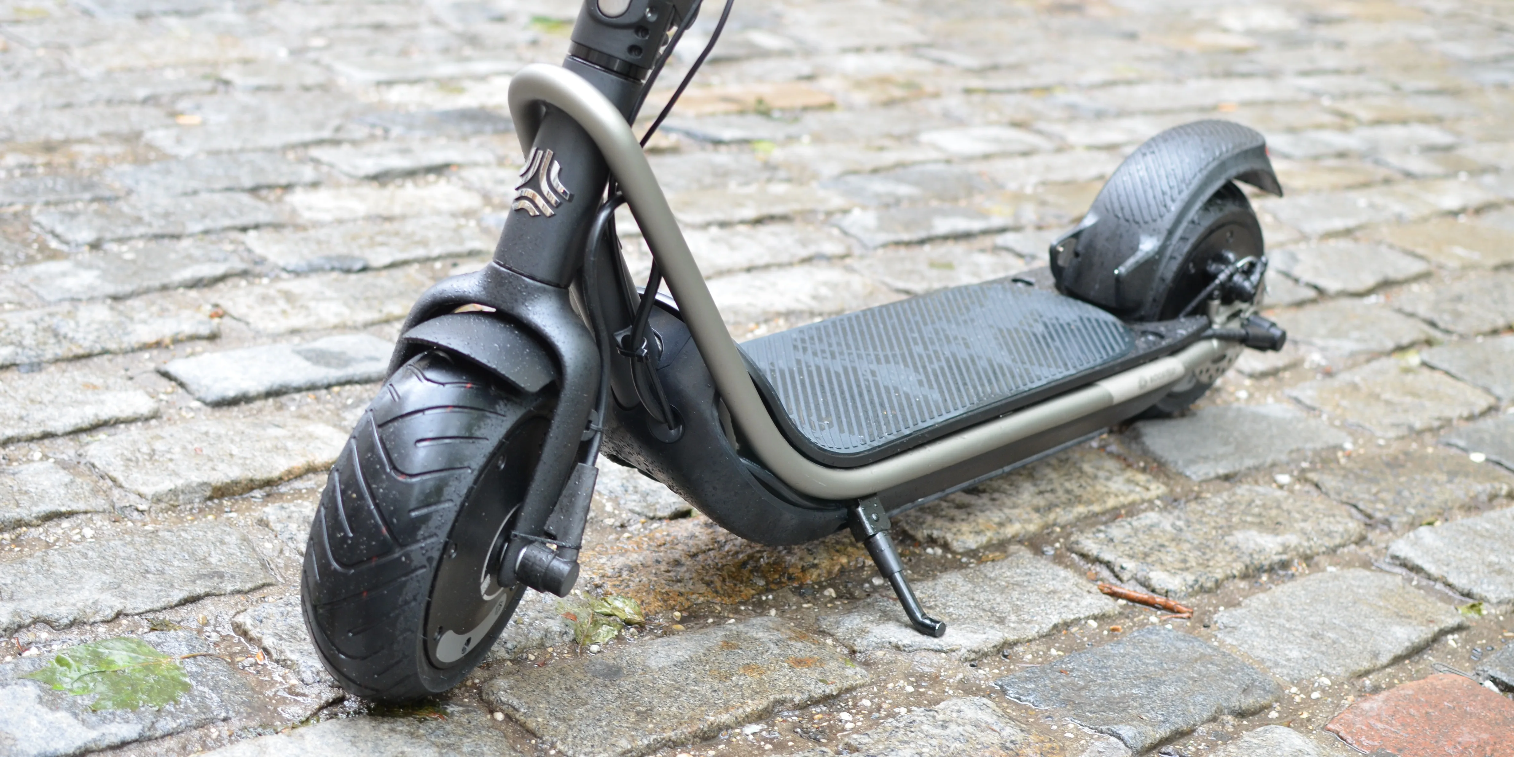 Boosted Rev: Battery Cells Replace - Part 1 | HELU Blog